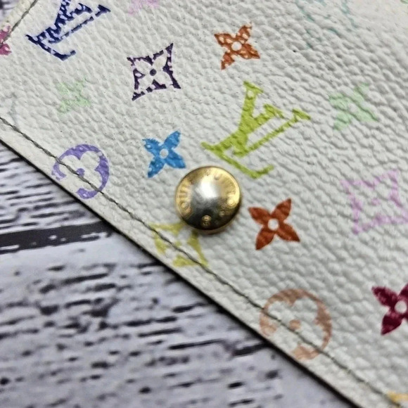 Louis Vuitton Monogram Multicolor Multicles 4 Ring Key Case - Picture 4 of 8